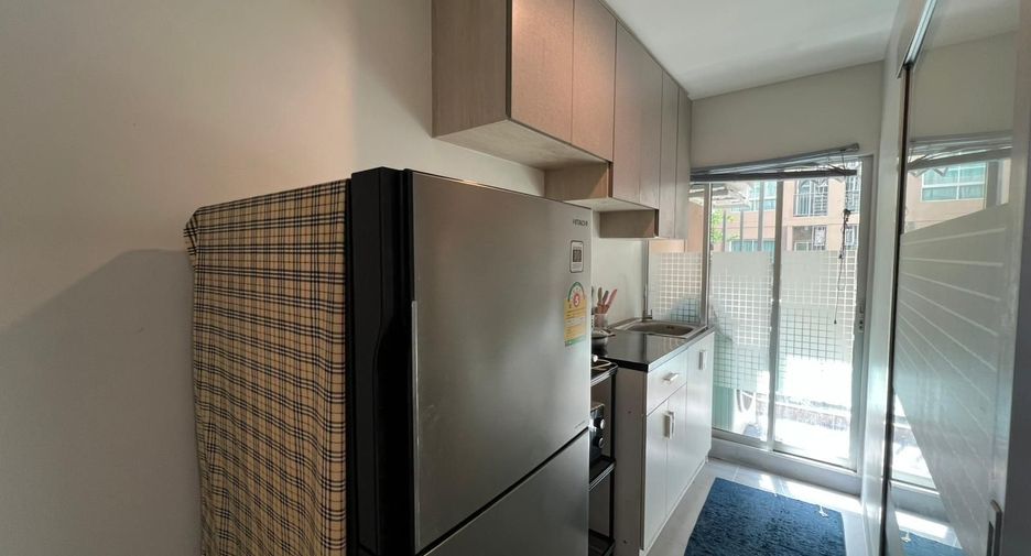 For rent studio condo in Mueang Samut Prakan, Samut Prakan