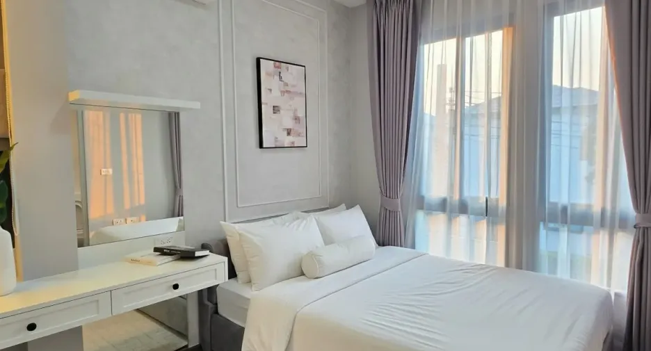 For sale and for rent 4 bedrooms house in Bang Phli, Samut Prakan