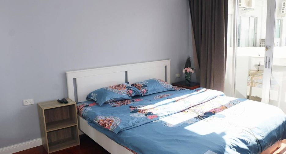 For sale and for rent 2 bedrooms condo in Watthana, Bangkok