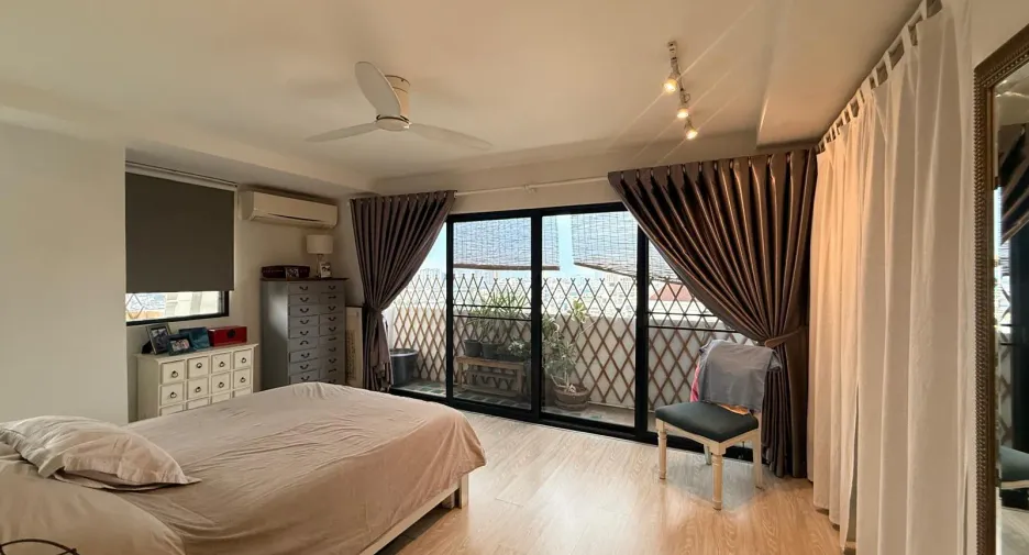 À vendre 3 chambres condo à Watthana, Bangkok