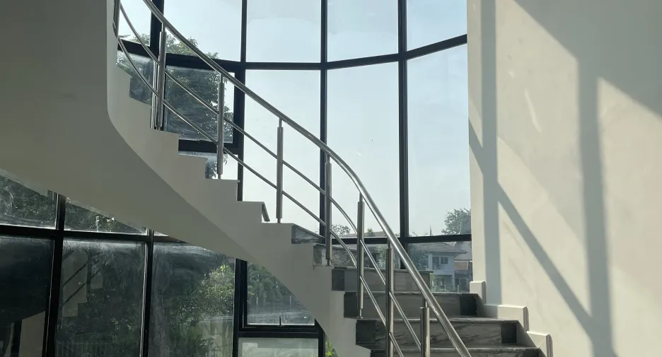 For sale 4 bedrooms house in Thawi Watthana, Bangkok