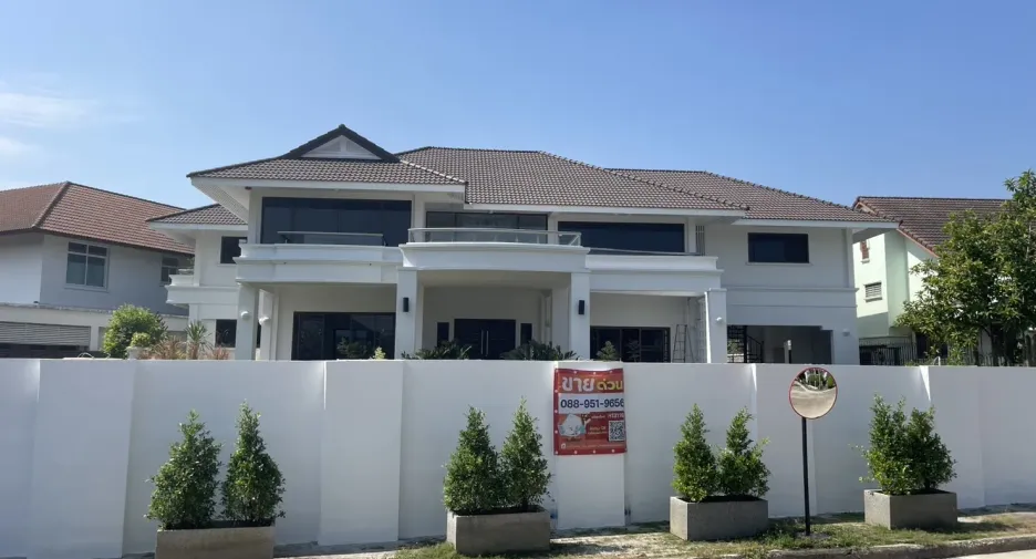 出售 4 卧室 独立屋 在 Thawi Watthana, 曼谷