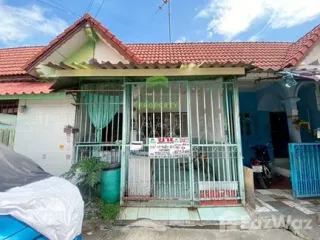 For sale 1 bed townhouse in Mueang Samut Prakan, Samut Prakan