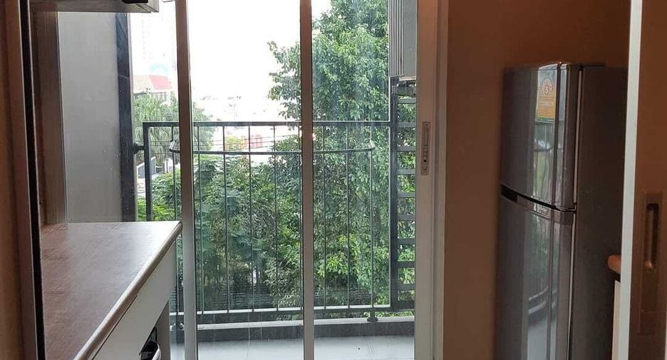 Wohnung zum Kauf mit 1 Zimmer in Thon Buri, Bangkok