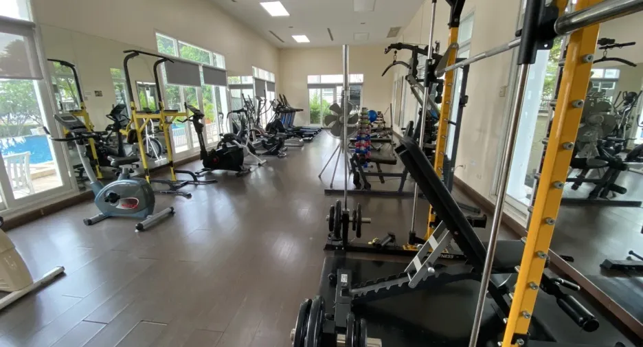出售 3 卧室 独立屋 在 Phasi Charoen, 曼谷