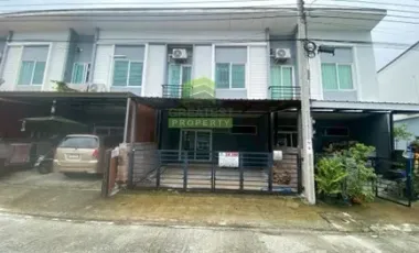 For sale 3 ベッドルーム townhouse in Bang Sao Thong, Samut Prakan