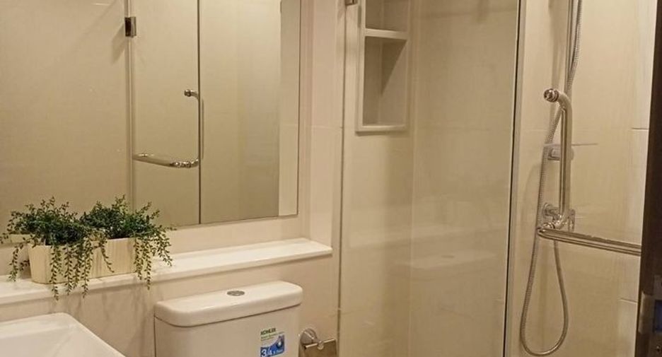 À vendre et à louer 1 chambre appartement à Huai Khwang, Bangkok