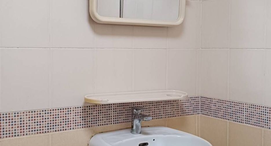Wohnung zur Miete mit 1 Zimmer in Phra Samut Chedi, Samut Prakan