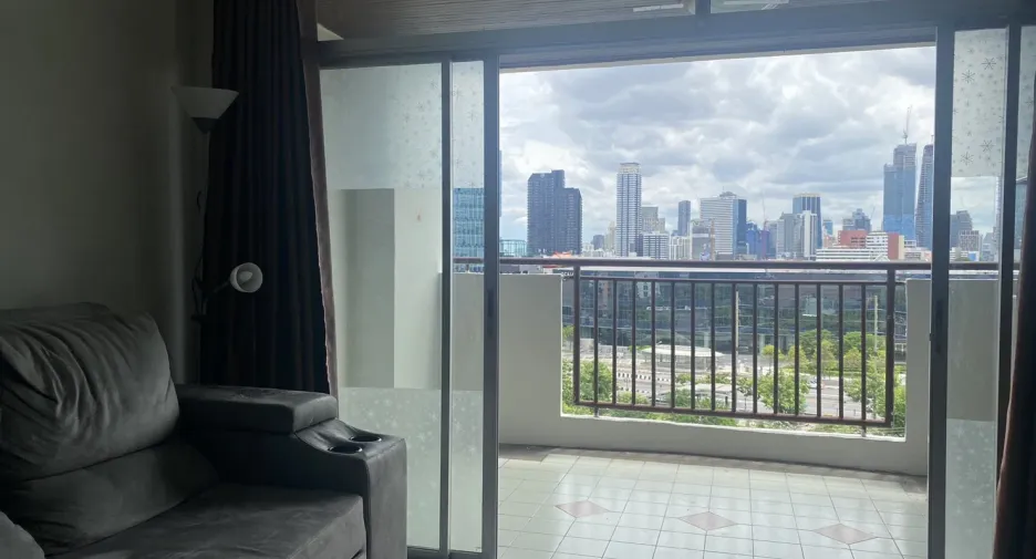 Wohnung zum Kauf mit 2 Zimmer in Khlong Toei, Bangkok