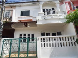For Rent 3 Bedroom Townhouse In Chom Thong, Bangkok