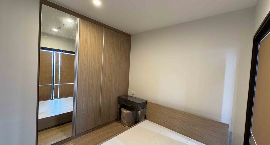 For sale 2 bedrooms condo in Bang Kapi, Bangkok