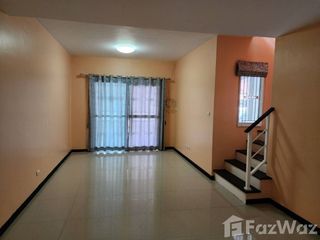 出租 3 卧室 联排别墅 在 Bang Sao Thong, Samut Prakan
