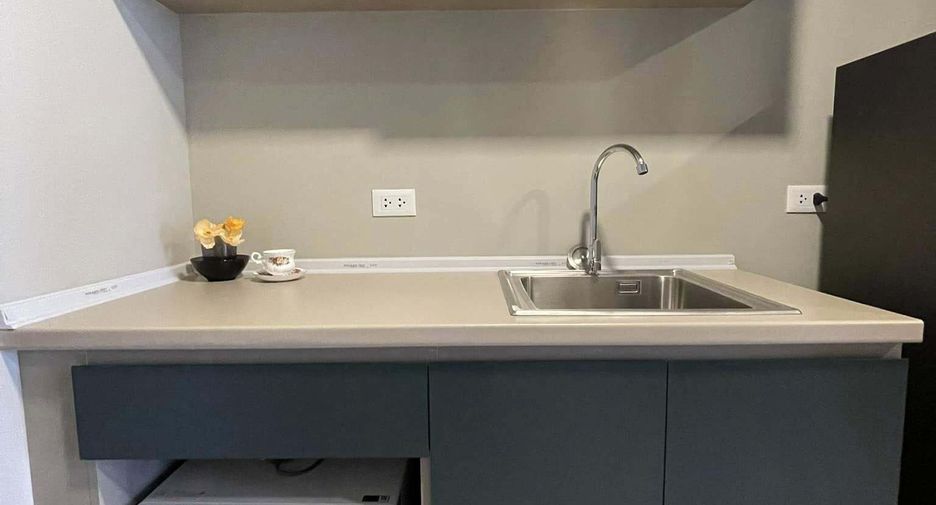 For rent studio condo in Bangkok Noi, Bangkok