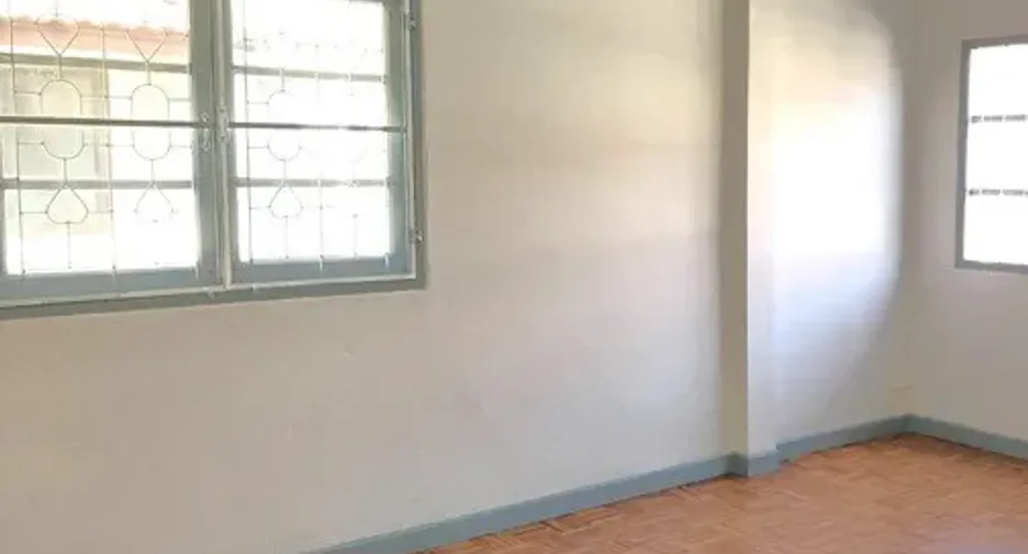 For sale 2 bedrooms townhouse in Don Mueang, Bangkok