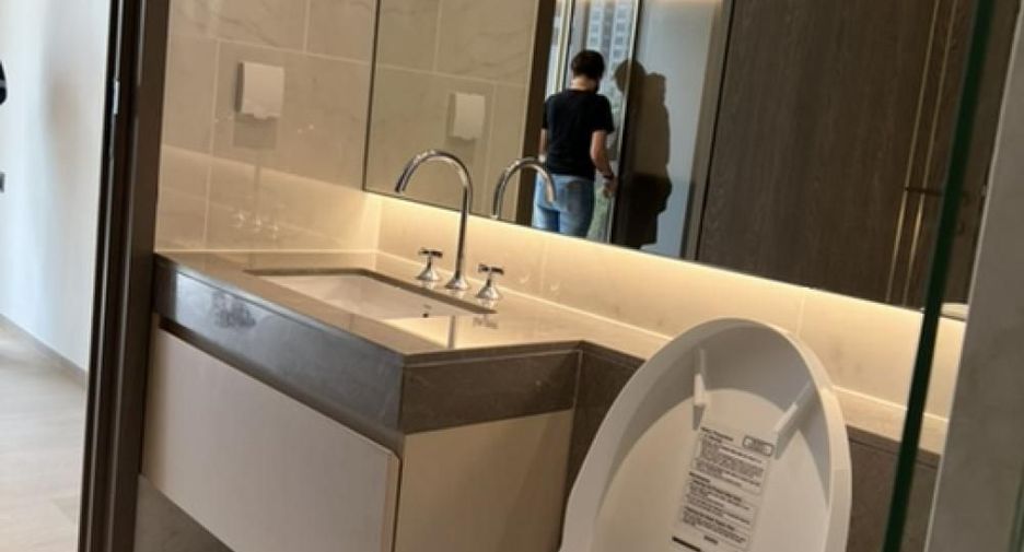 Wohnung zum Kauf und zur Miete mit 2 Zimmer in Pathum Wan, Bangkok