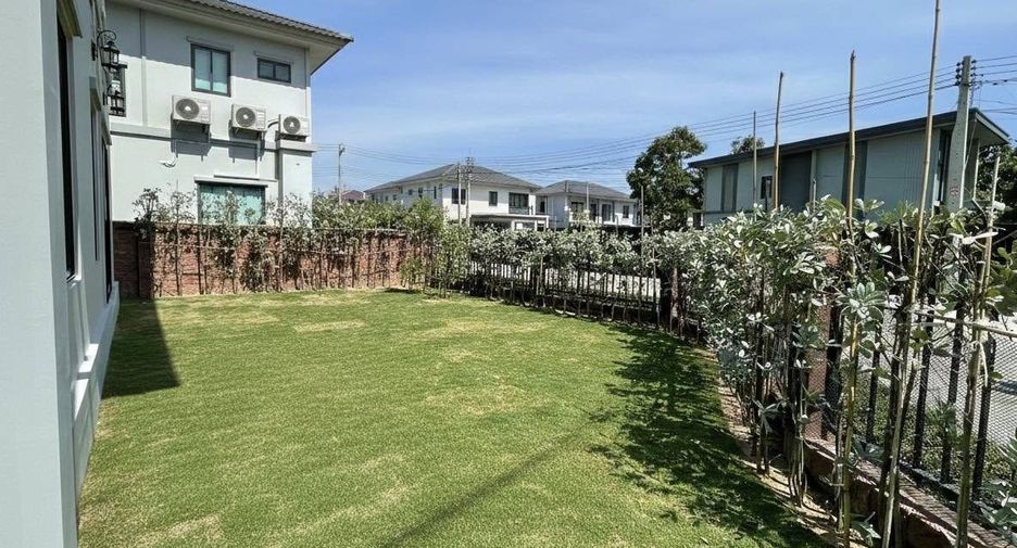 For sale 3 bedrooms house in Bang Phli, Samut Prakan