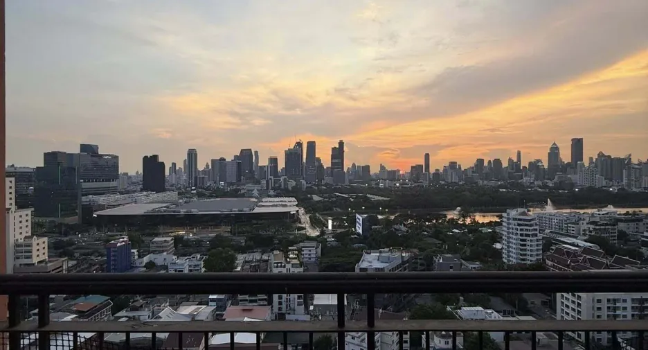 出售 1 卧室 公寓 在 Khlong Toei, 曼谷