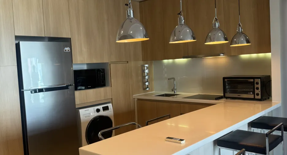 For sale 2 ベッドルーム condo in Khlong Toei, Bangkok