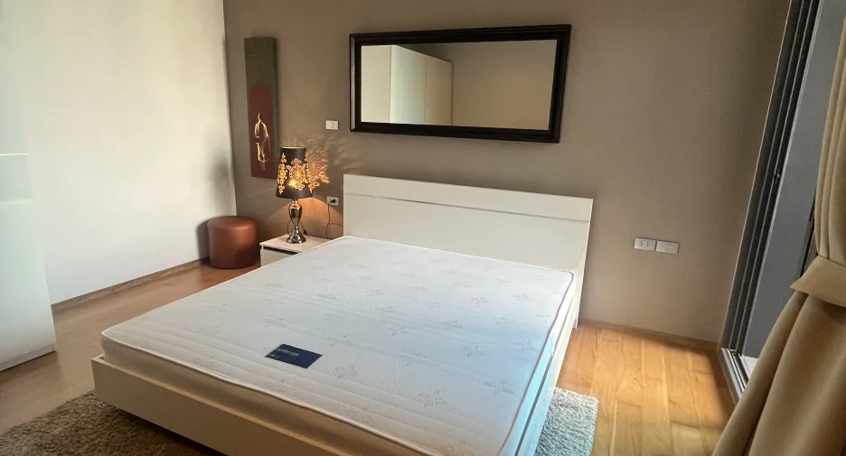 For sale 2 ベッドルーム condo in Khlong Toei, Bangkok