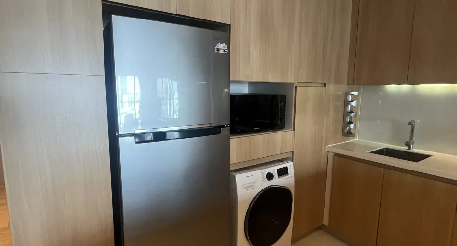 For sale 2 ベッドルーム condo in Khlong Toei, Bangkok