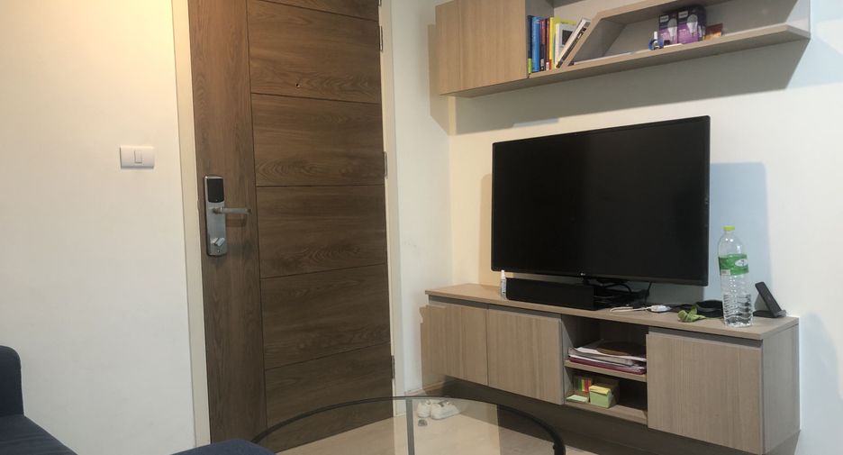 For rent 1 bed condo in Khlong Toei, Bangkok