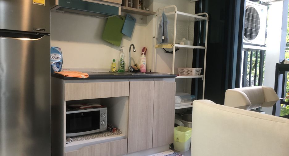 For rent 1 bed condo in Khlong Toei, Bangkok