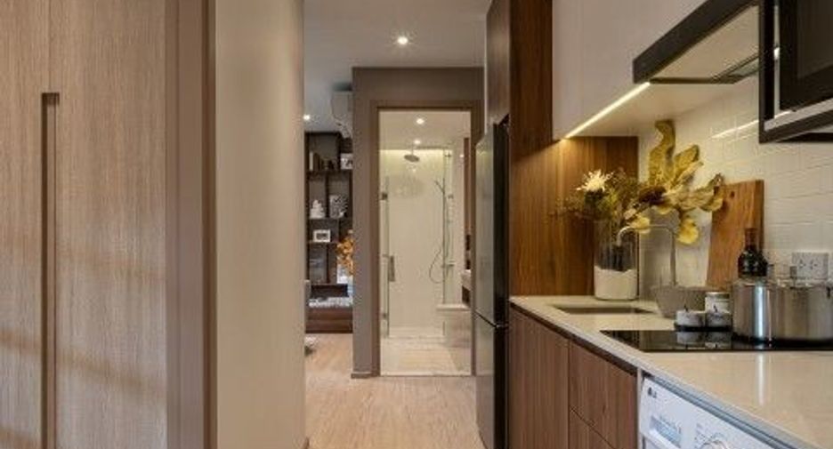 For sale 2 bedrooms condo in Bang Kapi, Bangkok