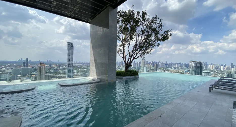 For sale and for rent 1 bed condo in Watthana, Bangkok