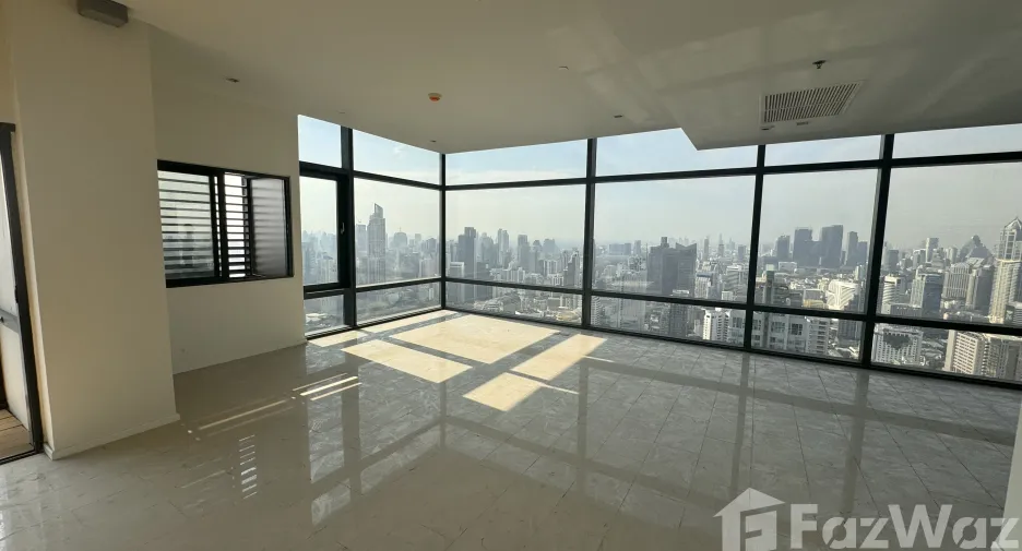 À vendre 3 chambres condo à Watthana, Bangkok