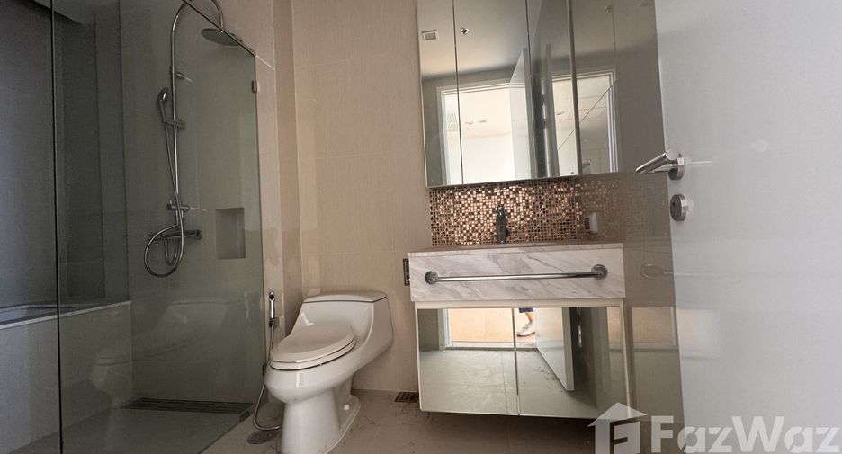 À vendre 3 chambres condo à Watthana, Bangkok