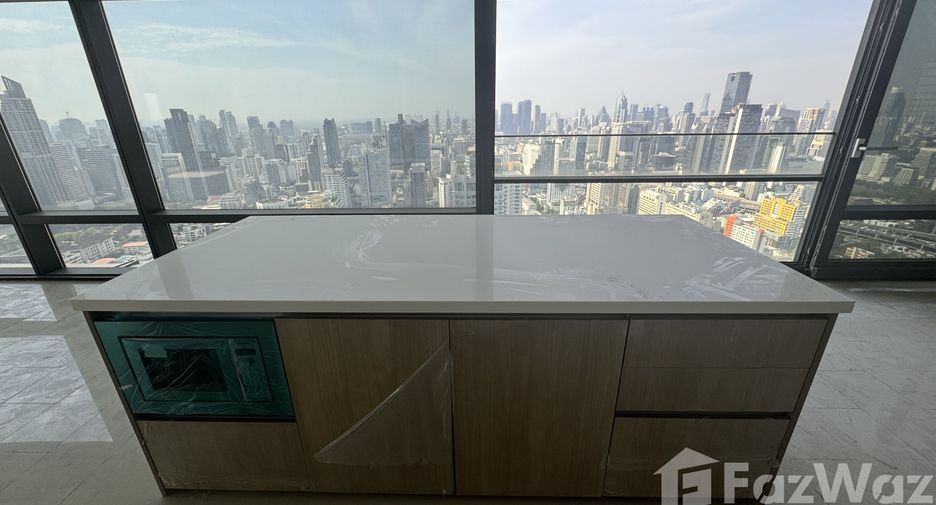 À vendre 3 chambres condo à Watthana, Bangkok