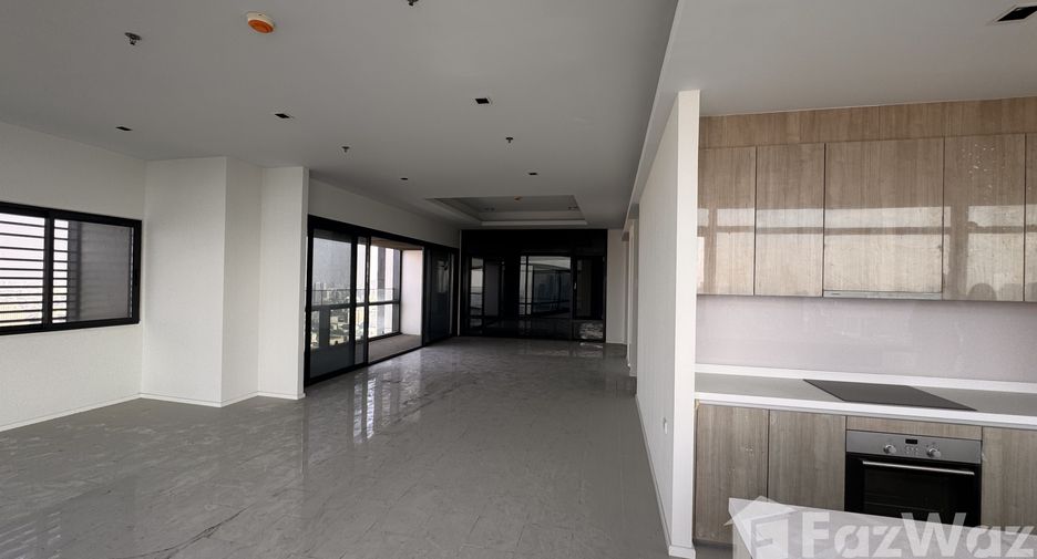 Wohnung zum Kauf mit 3 Zimmer in Watthana, Bangkok