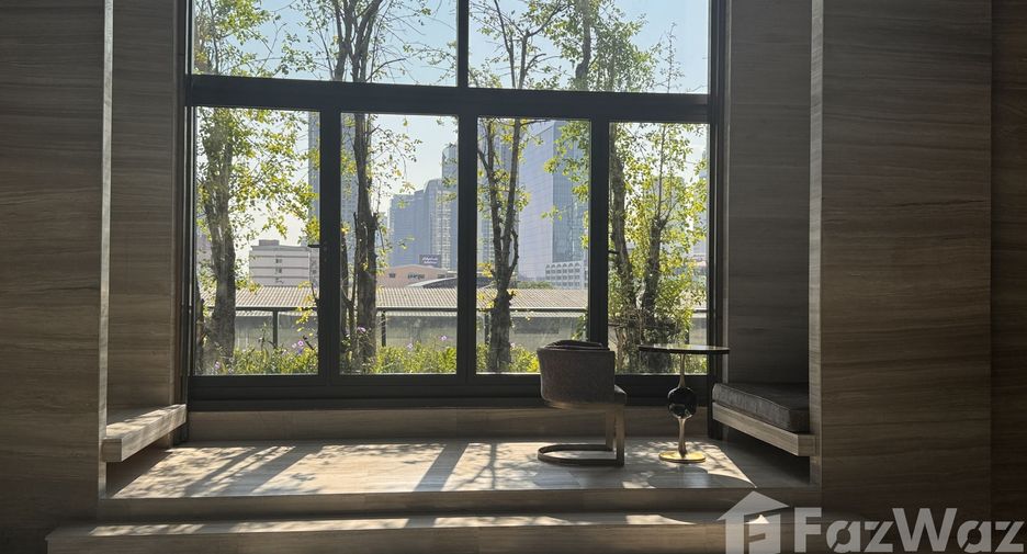 À vendre 3 chambres condo à Watthana, Bangkok