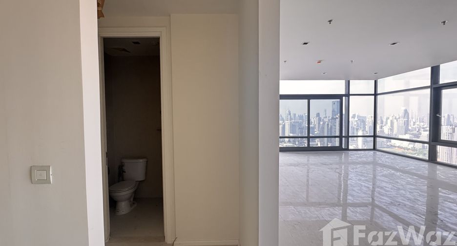 À vendre 3 chambres condo à Watthana, Bangkok