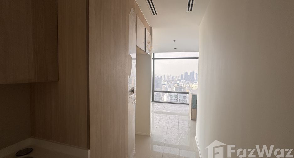 À vendre 3 chambres condo à Watthana, Bangkok