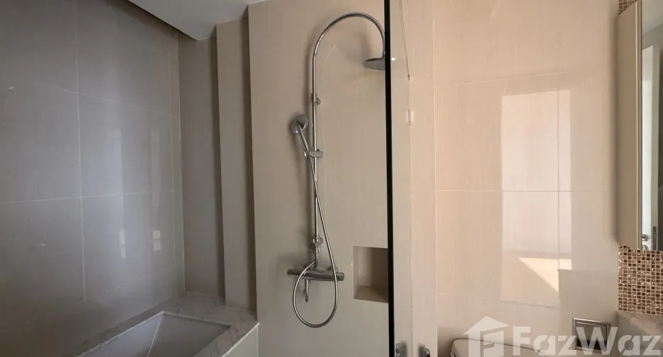 À vendre 3 chambres condo à Watthana, Bangkok