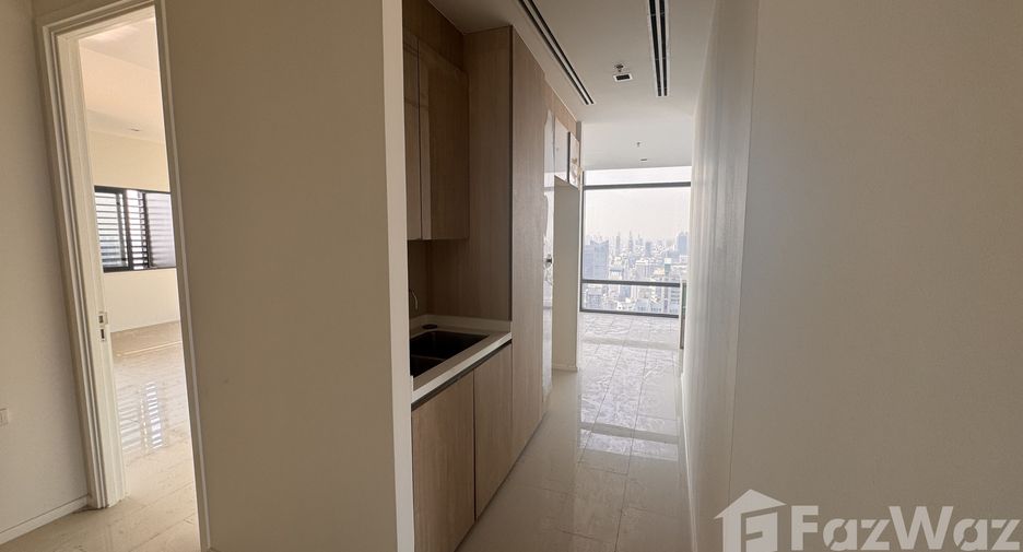 À vendre 3 chambres condo à Watthana, Bangkok