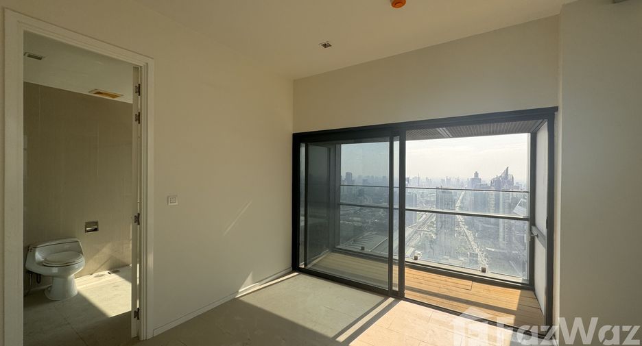 À vendre 3 chambres condo à Watthana, Bangkok