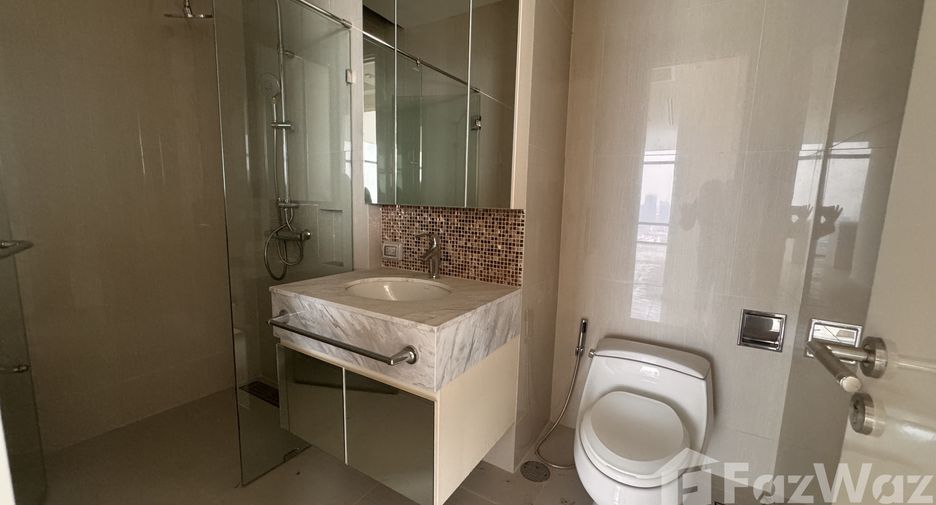 À vendre 3 chambres condo à Watthana, Bangkok