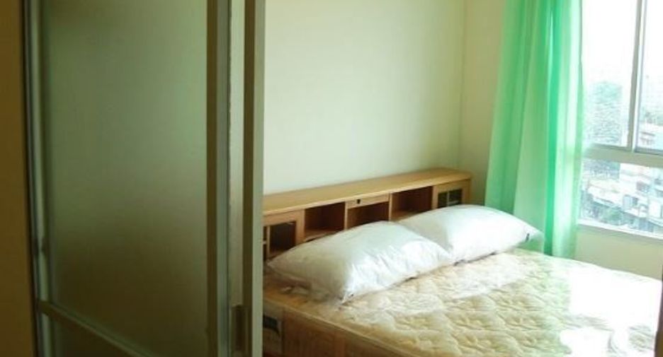 For rent 1 bed condo in Wang Thonglang, Bangkok