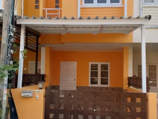 For Rent 2 Bedroom Townhouse In Bang Khen, Bangkok