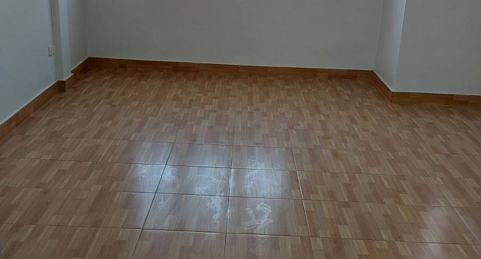 Reihenhaus zur Miete mit 2 Zimmer in Bang Khen, Bangkok