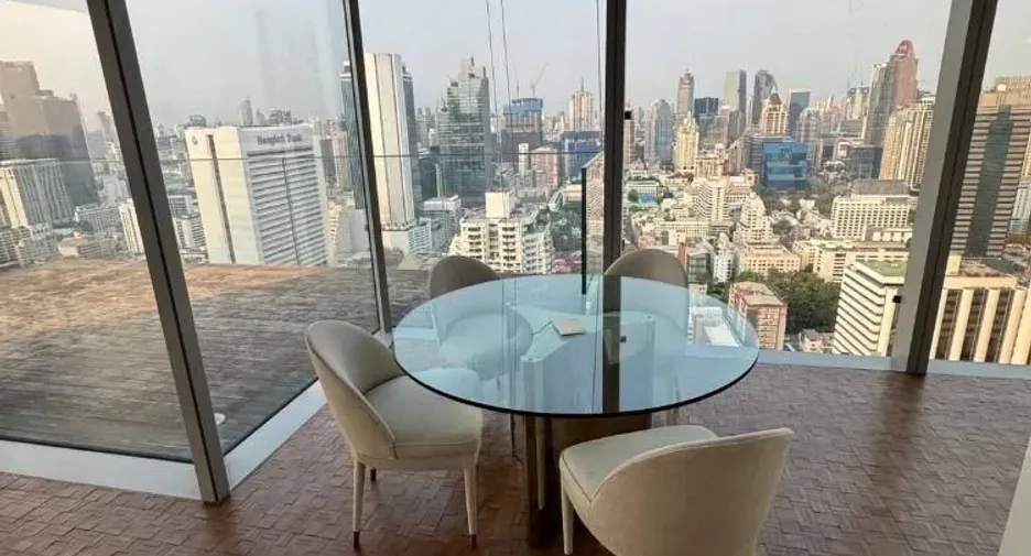 Condo en venta y en alquiler de 2 habitaciones en Sathon, Bangkok