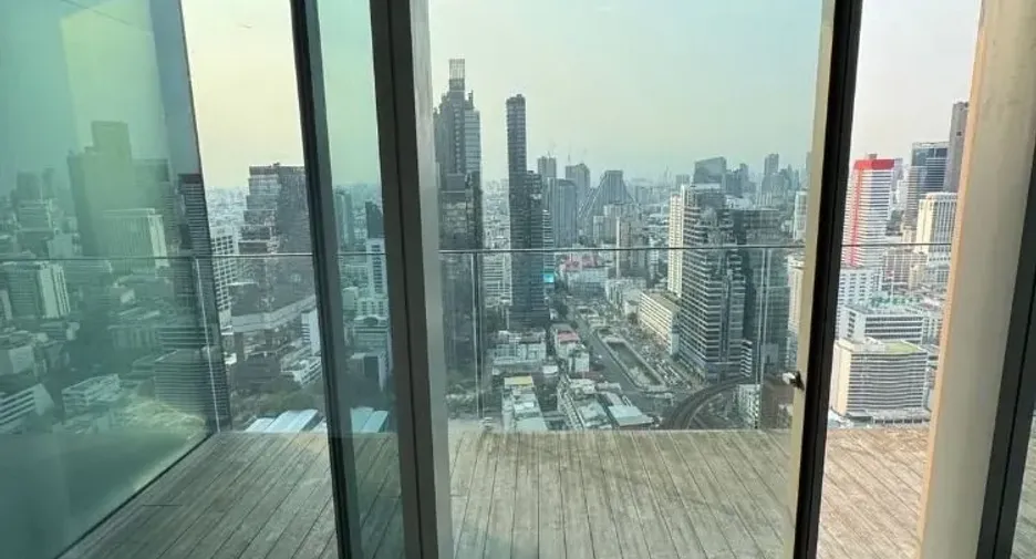 Condo en venta y en alquiler de 2 habitaciones en Sathon, Bangkok