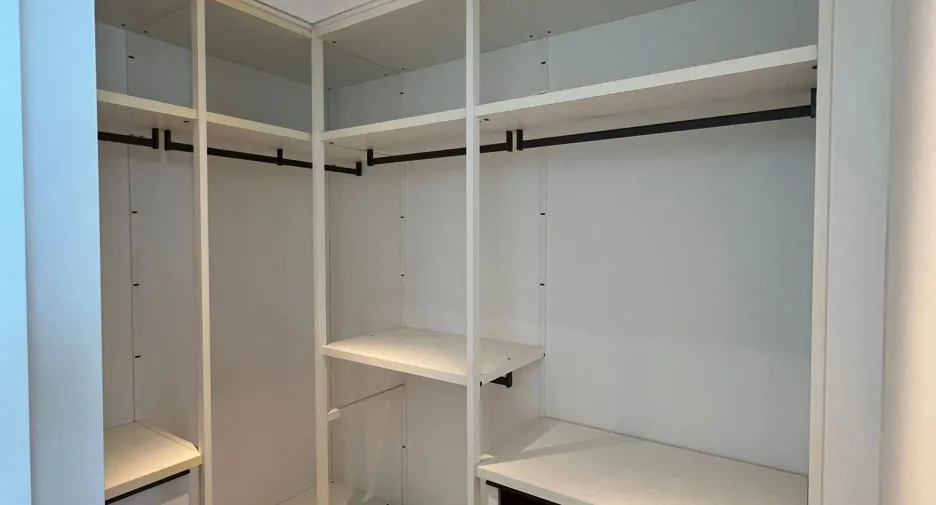 Condo en venta y en alquiler de 2 habitaciones en Sathon, Bangkok
