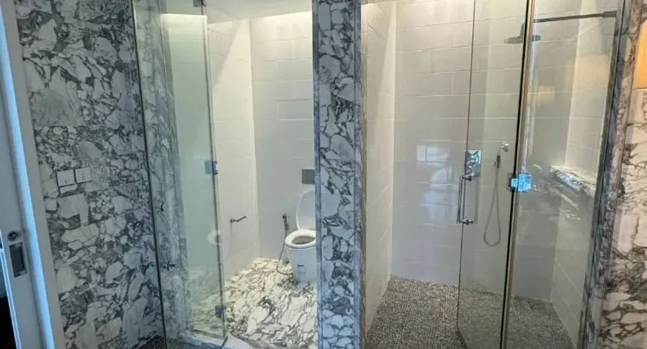 Condo en venta y en alquiler de 2 habitaciones en Sathon, Bangkok