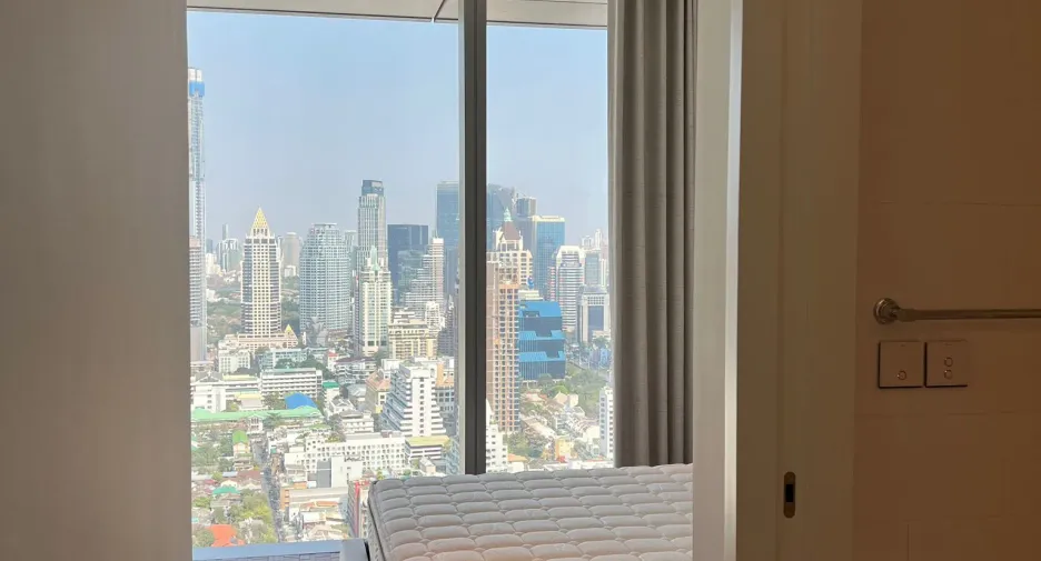 Condo en venta y en alquiler de 2 habitaciones en Sathon, Bangkok