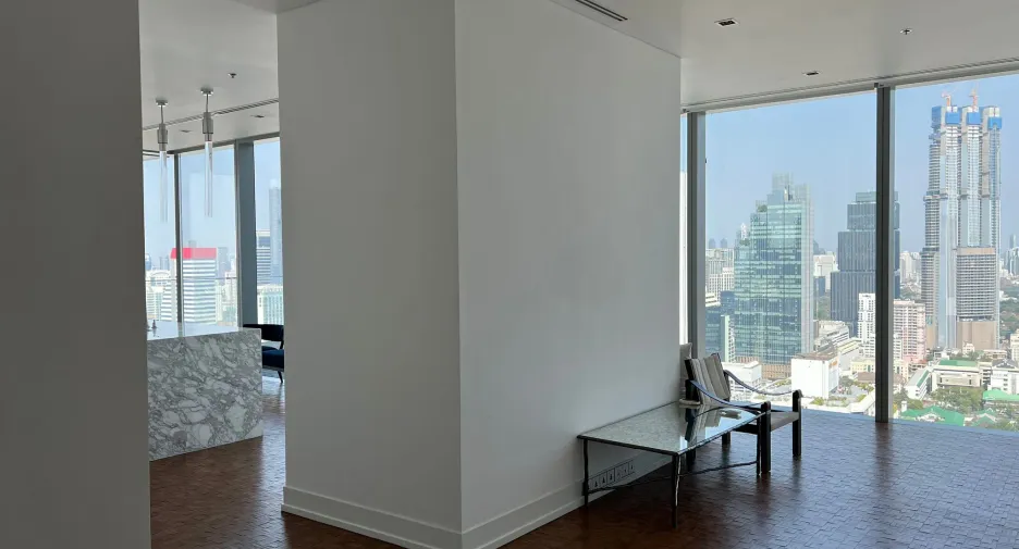 Condo en venta y en alquiler de 2 habitaciones en Sathon, Bangkok