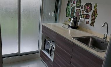 Wohnung zur Miete mit 1 Zimmer in Yan Nawa, Bangkok