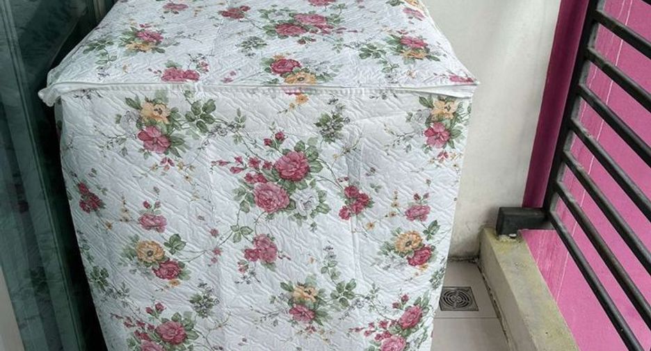 Wohnung zur Miete mit Studio in Phra Khanong, Bangkok